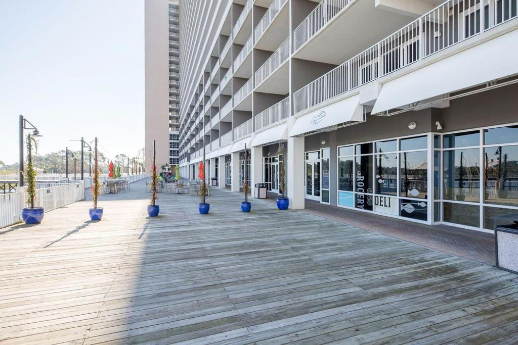 Some Beach Some Where At Laketown Wharf #825 By Nautical Properties Panama City Beach Exterior photo